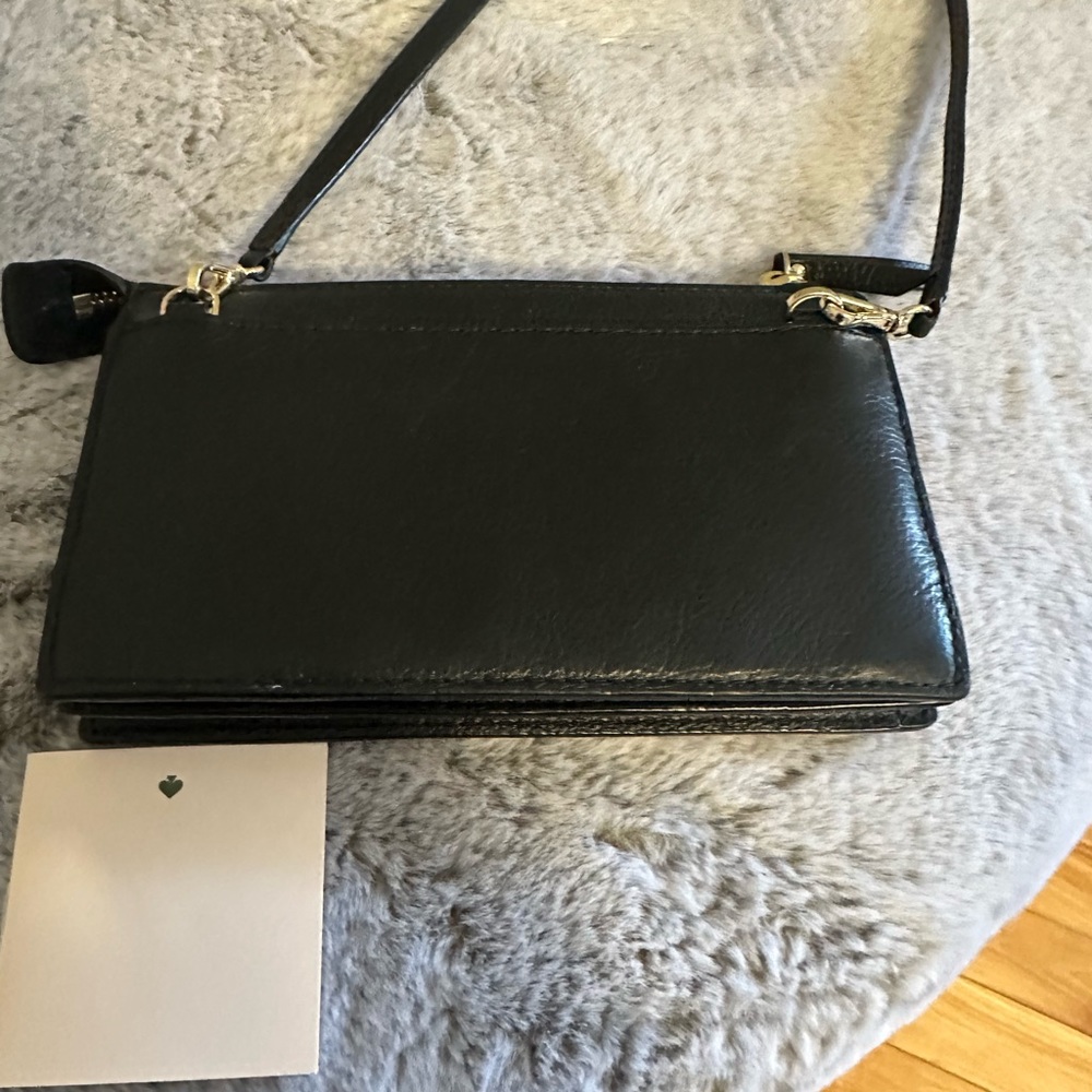 Small Kate Spade crossbody bag